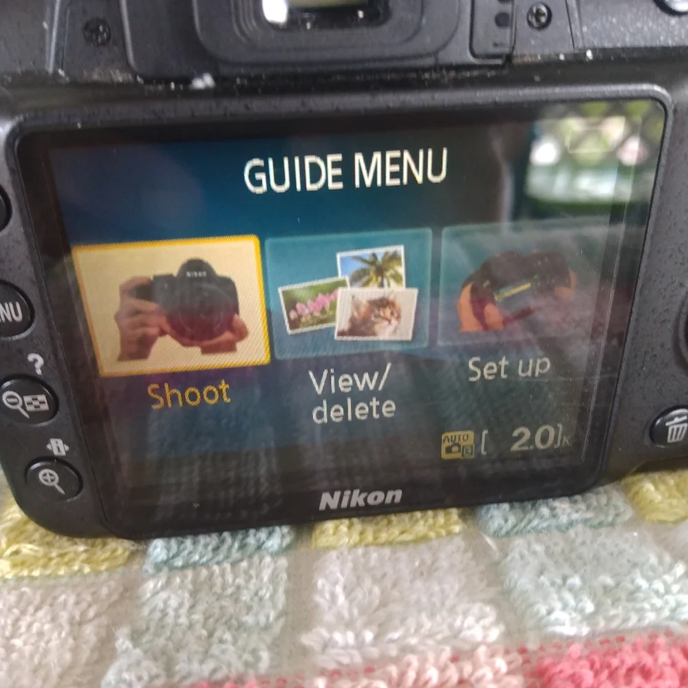 Nikon d3000 digital camera with accessories